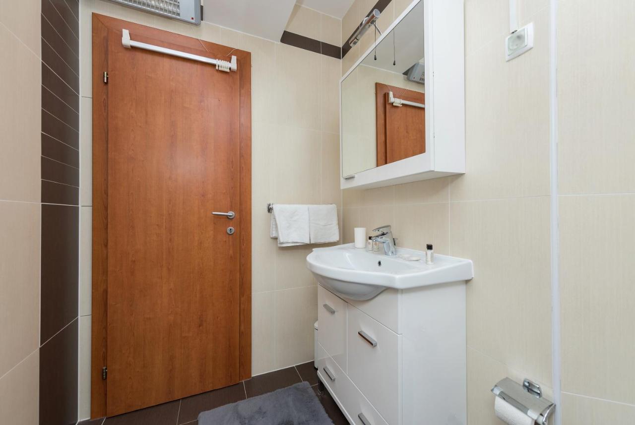 Apartmani Silvija Makarska Exterior photo
